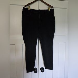 American Eagle Outfitters Black Hi Rise Jegging Dream Stretch 18 Short